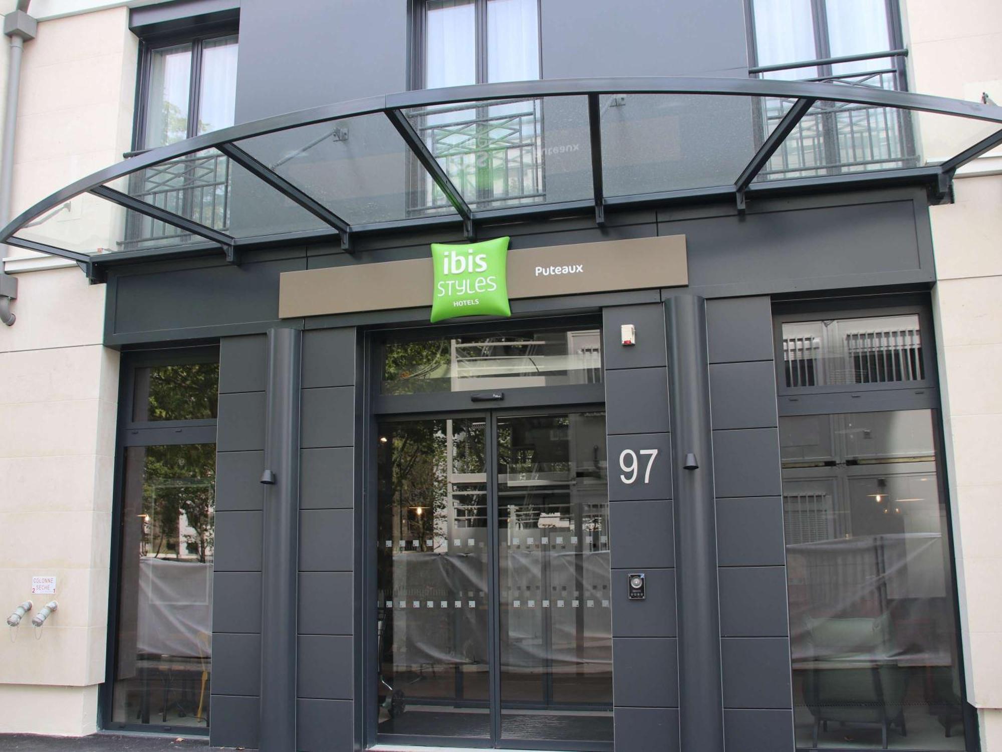 Ibis Styles Puteaux Paris La Defense Hotel Exterior photo